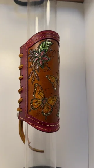 Preview pic of RipGrip. Leather Art In Flight