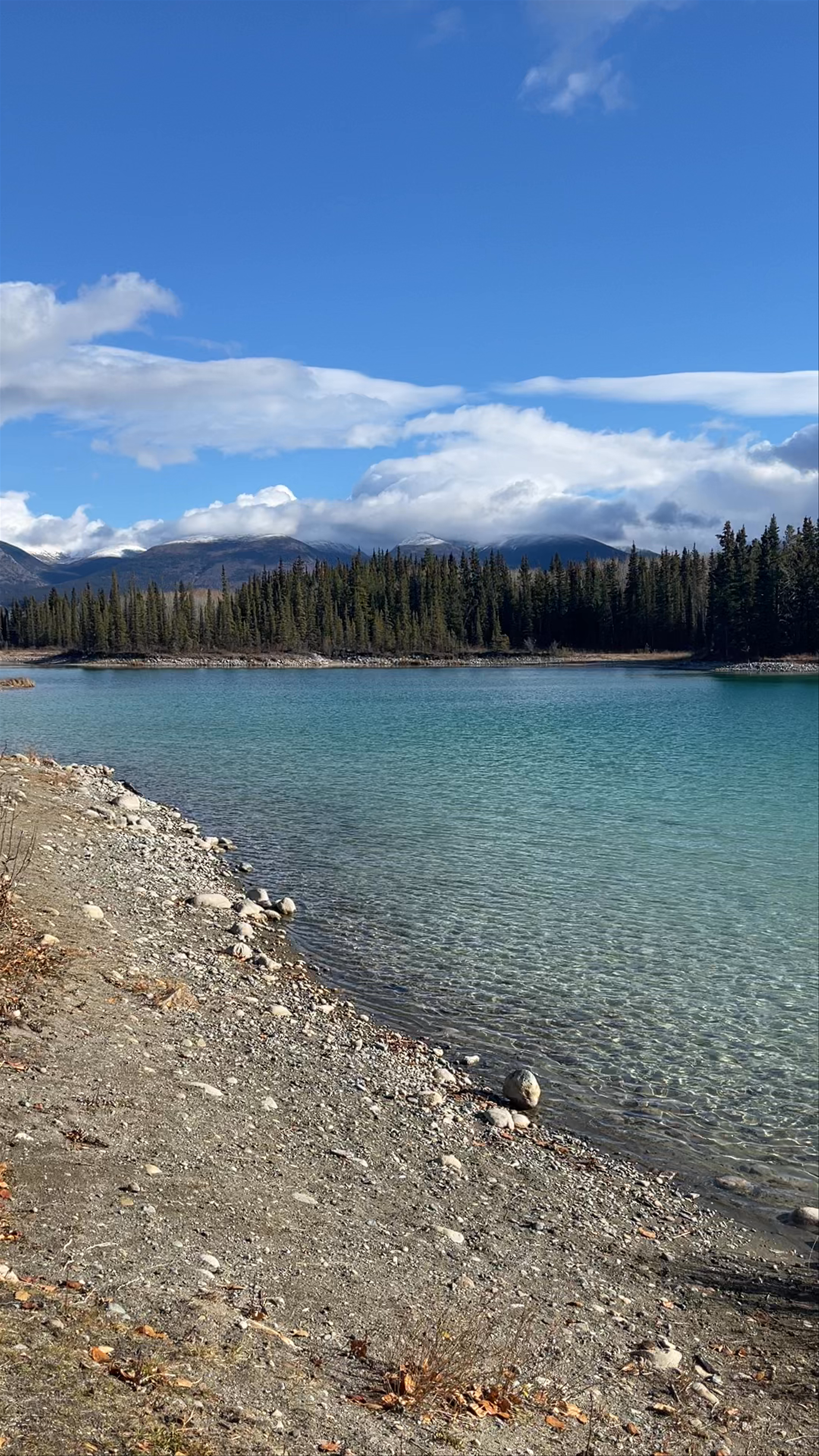 Boya Lake Provincial Park