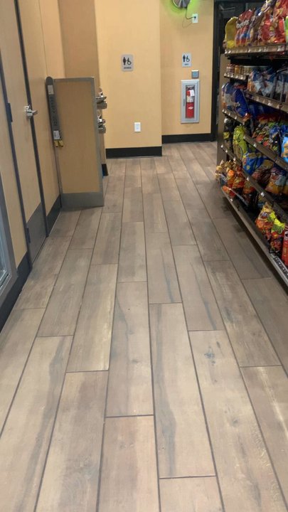 Sheetz - lol, there was a woman helping herself to "free ice" that wasn't free in a plastic convenience bag that I chose to leave out - Convenience Stores Near Me - Morrisville, North Carolina