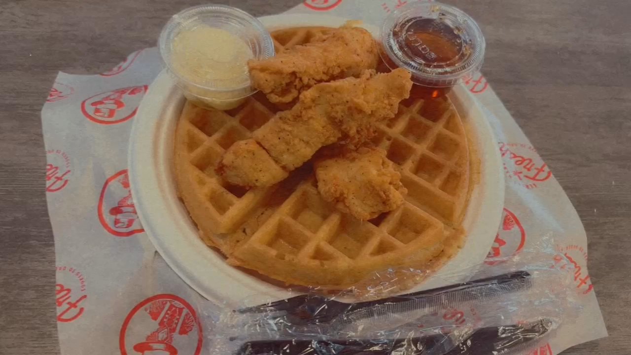 Slim Chickens - Chicken & Waffles - Southern Near Me - Saint Louis, Missouri