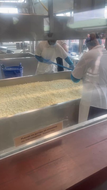 Beechers Handmade Cheese - Waiting for our order, we watched the staff making cheese curds! - Cheese Shops Near Me - SeaTac, Washington