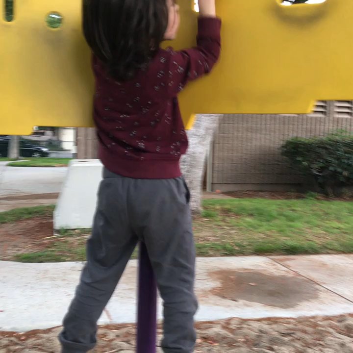 Robert E Lundigan Park - Parks Near Me - Burbank, California