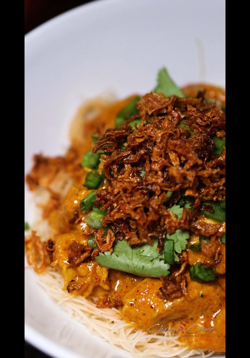 Dim Sum Darling - Empress Curry Chicken ($18.00) - Caterers Near Me - Austin, Texas