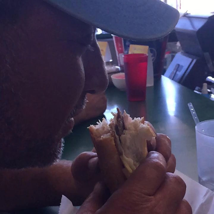 Sarussi Cafeteria - Cuban Near Me - Hialeah, Florida