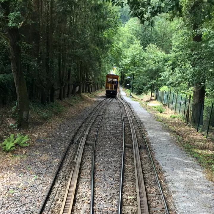 Nerobergbahn - The Neroberg Mountain Railway with wonderful view / Der Neroberg: Eine schöne Fahrt mit wundervoller Aussicht - Cable Cars Near Me - Wiesbaden, HE