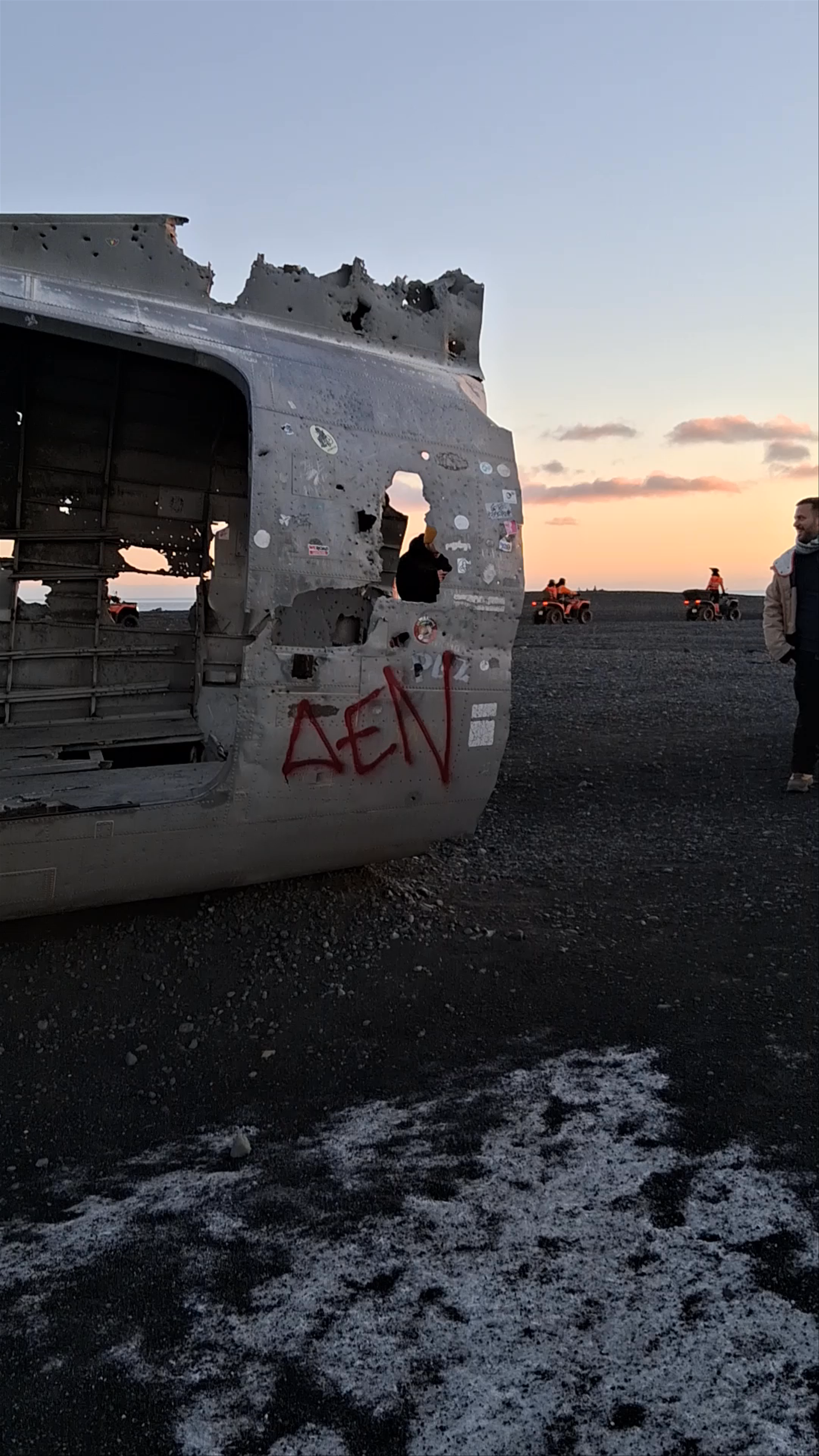 Solheimasandur Plane Wreck: Haunting Beauty at Iceland’s DC-3 Crash Site