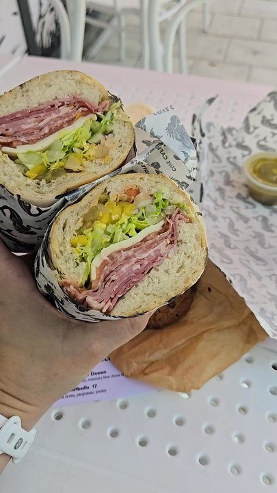 Cove Cafe - Coffee & Tea Near Me - West Palm Beach, Florida