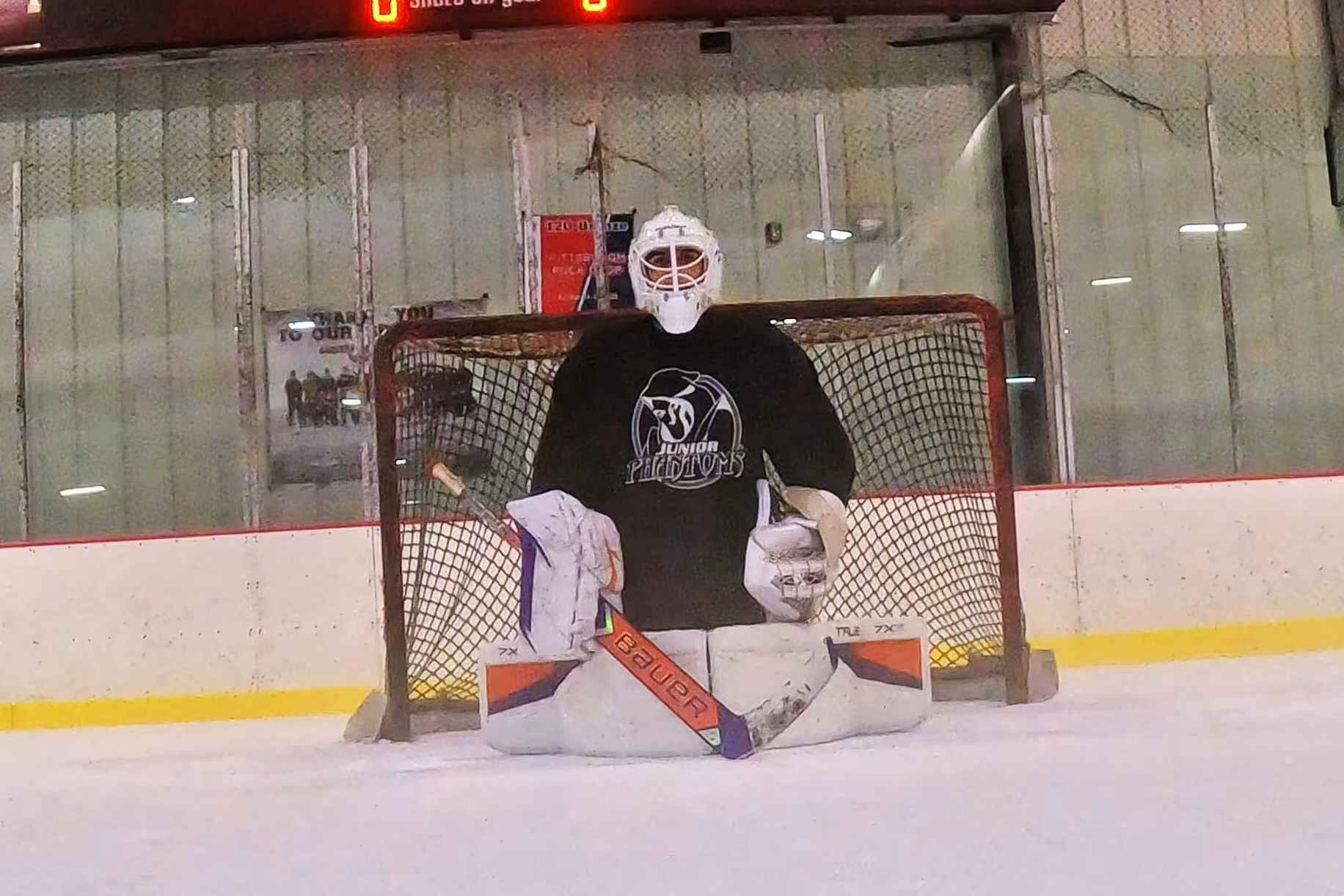 Tyler Holcomb's Impressive Tracking Drill: Elevate Your Game!