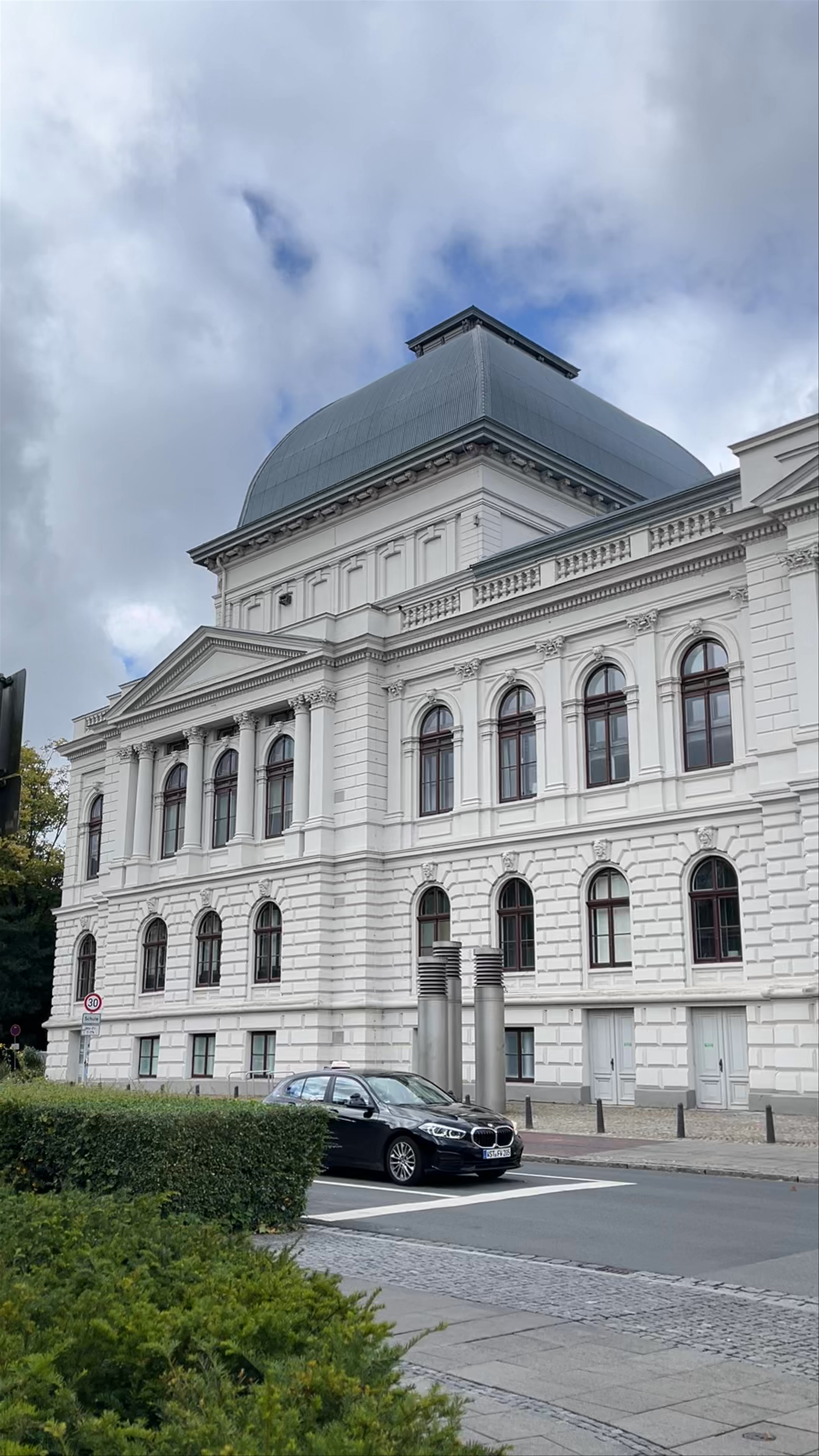Oldenburgisches Staatstheater: Historic Cultural Gem in Oldenburg, Germany