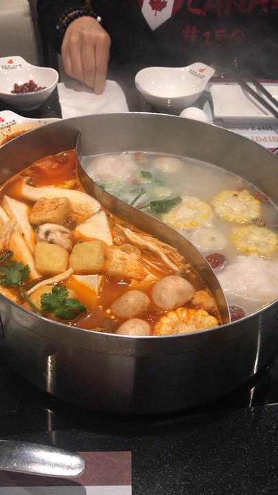 Liuyishou Hotpot - Chinese Near Me - Toronto, Ontario