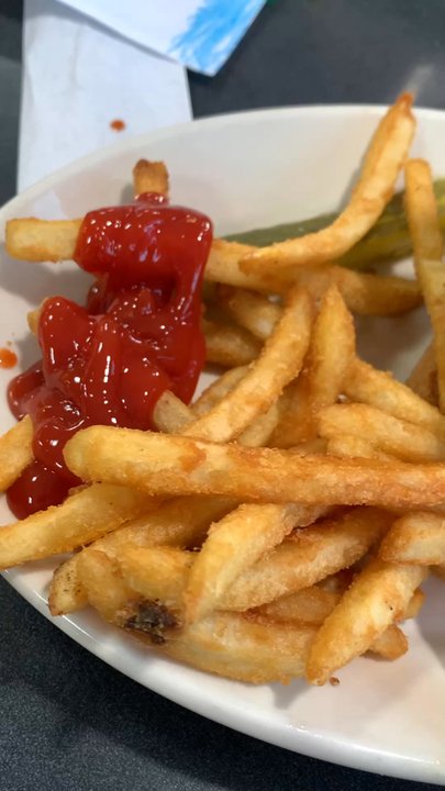 The Red Arrow Diner - Diners Near Me - Nashua, New Hampshire