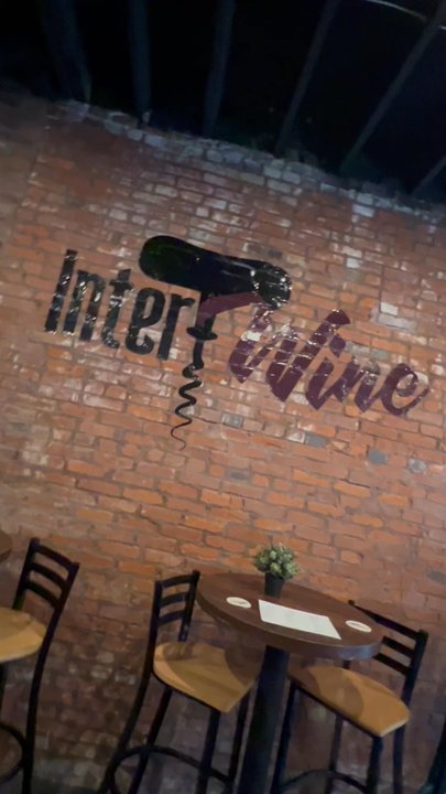 Intertwine Wine Bar - Wine Bars Near Me - Saint Louis, Missouri