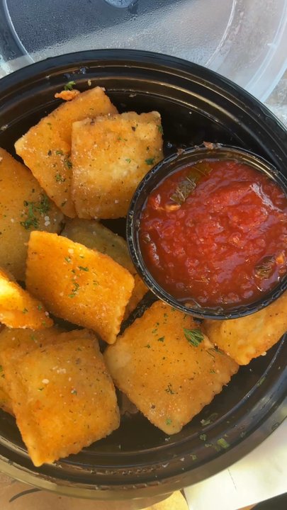 Polcari's Restaurant - Toasted Ravioli - Pizza Near Me - Saugus, Massachusetts