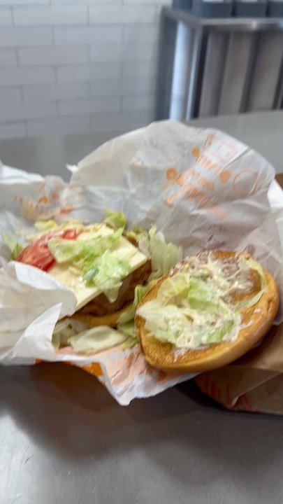 Burger King - Cold chicken, cold cheese, not melted - Burgers Near Me - Phillipsburg, New Jersey