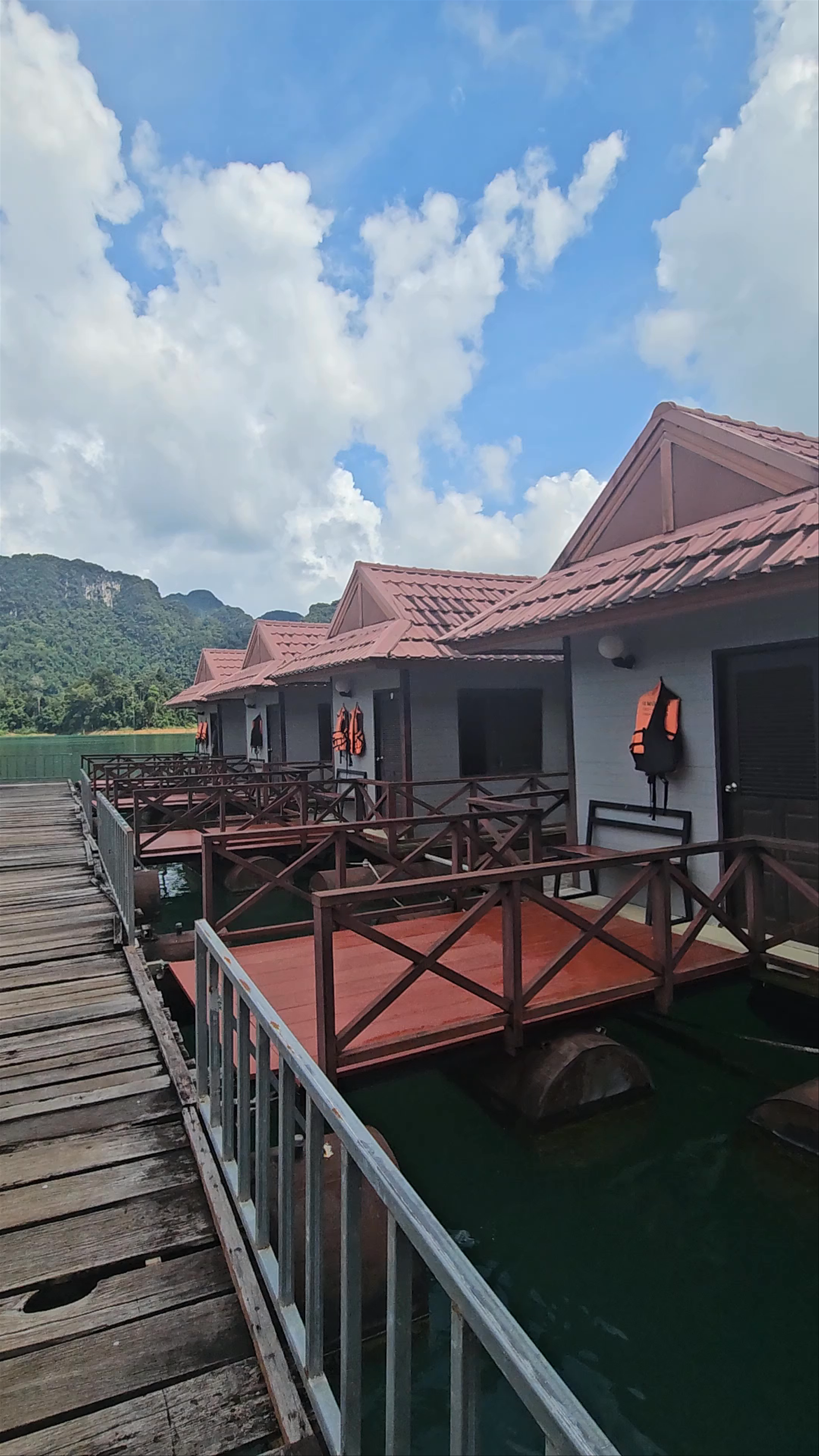 Floating Bungalows Over Tranquil Waters in Khao Phang, Thailand