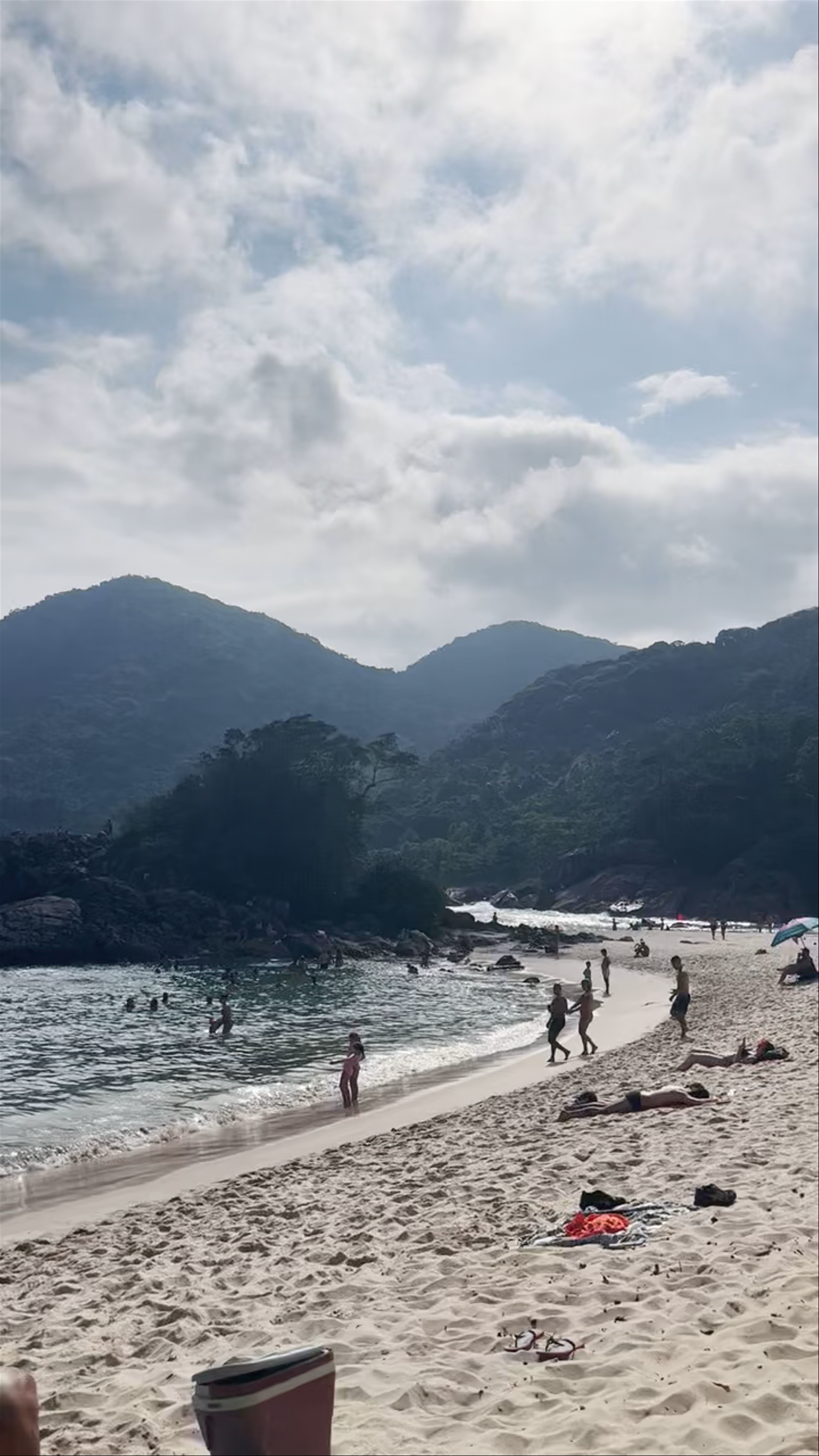 Praia do Meio - Trindade