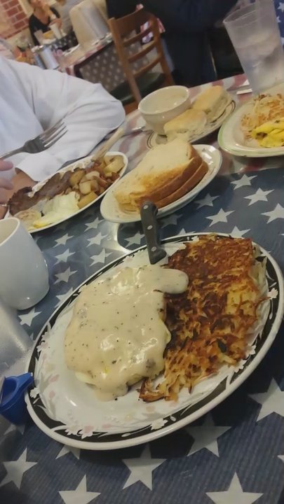 Kimmie's Coffee Cup - Country benedict, steak and egss - Breakfast & Brunch Near Me - Brea, California