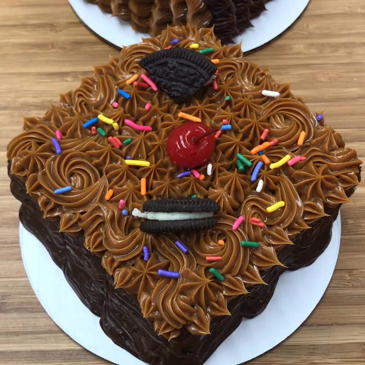 Argentinian Pastry - Mini Cakes with vanilla custard and dulce de leche fillings - Bakeries Near Me - Sarasota, Florida