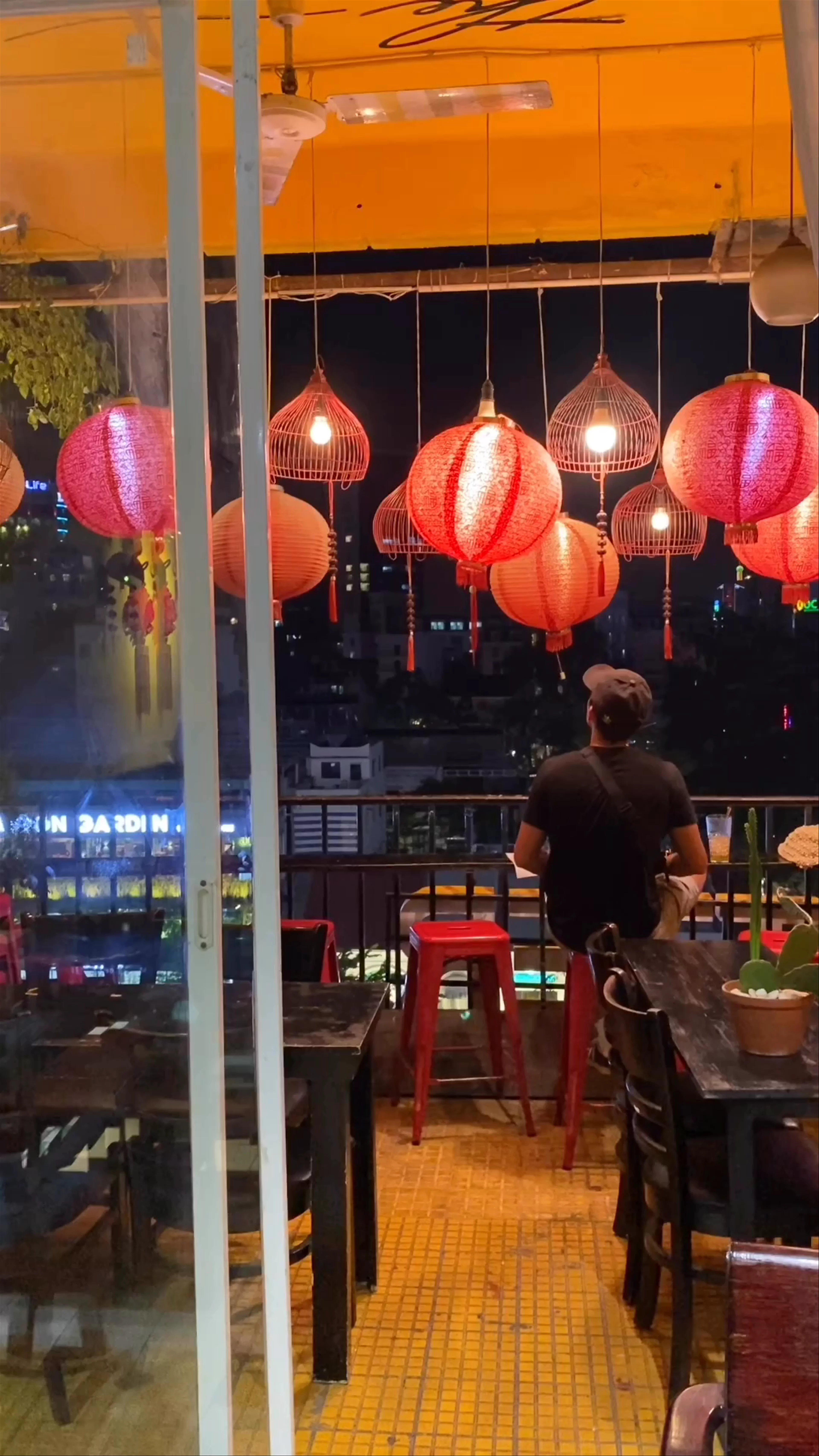 The Cafe Apartments, Nguyen Hue, Bến Nghé, District 1, Ho Chi Minh City, Vietnam