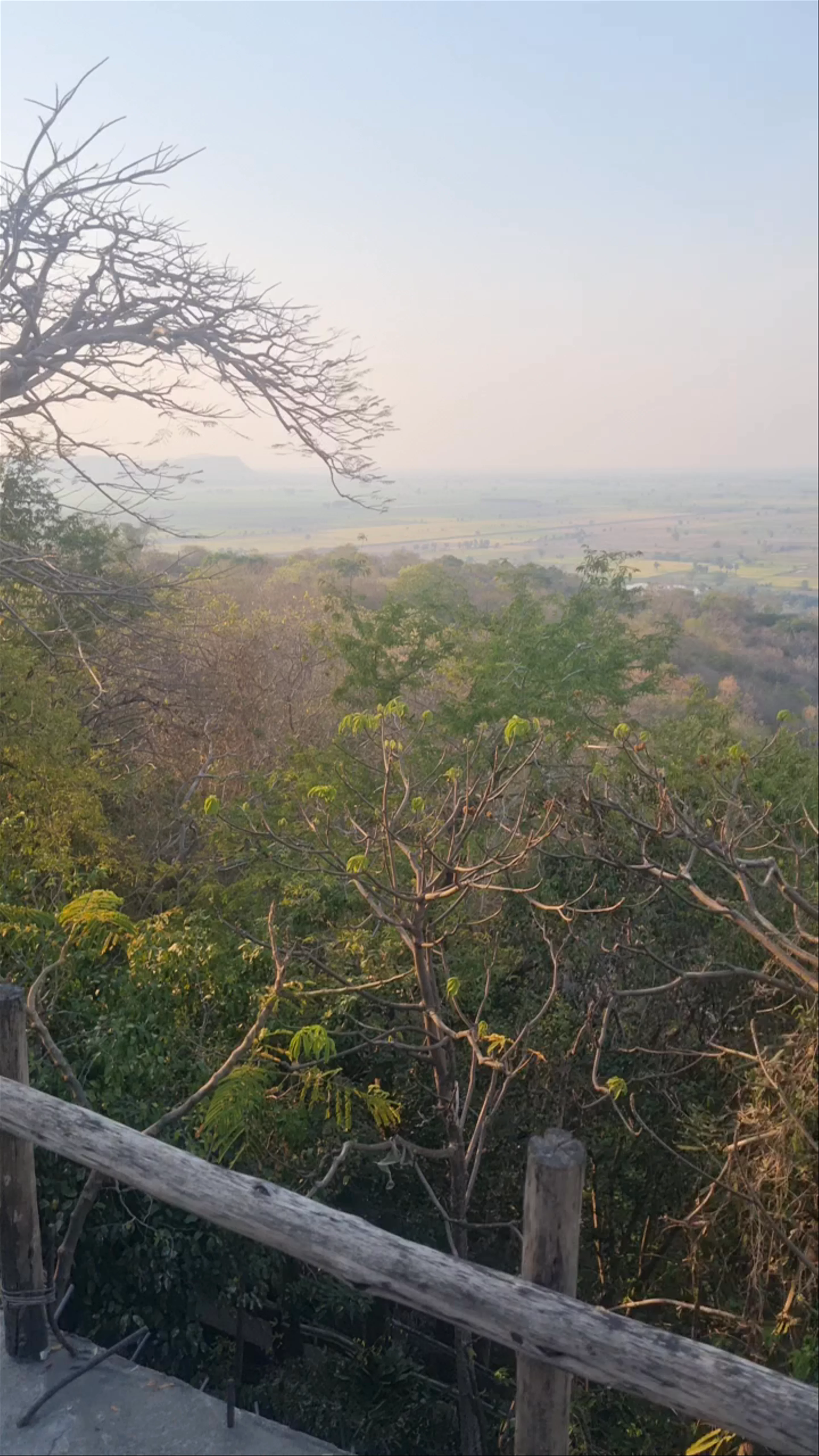 Phnom Sampov