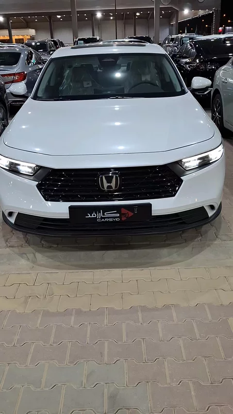 Honda Accord EX 2025