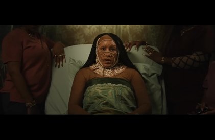 Bande-annonce officielle de Is God Is