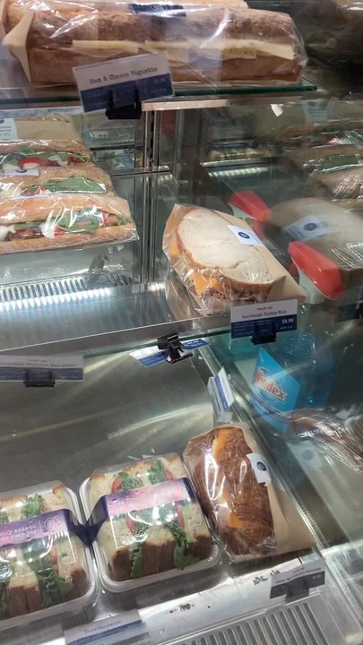 Paris Baguette - Coffee & Tea Near Me - Queens, New York