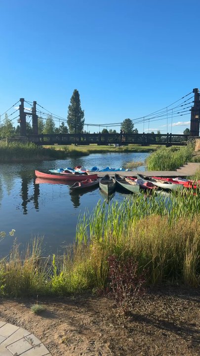Lake House - Lounges Near Me - Bend, Oregon