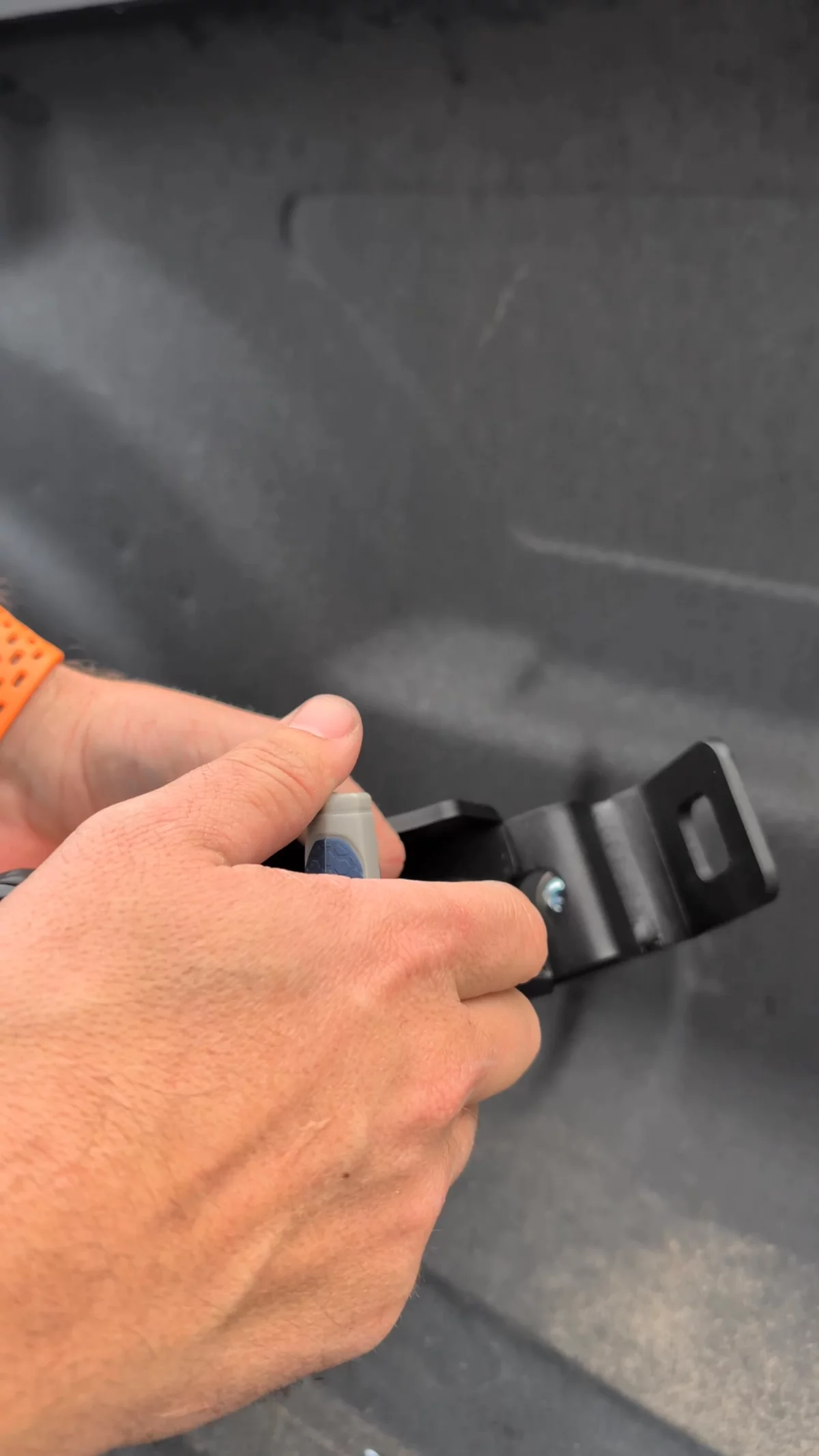 Ultimate Retractable Ratchet Straps® installation guide