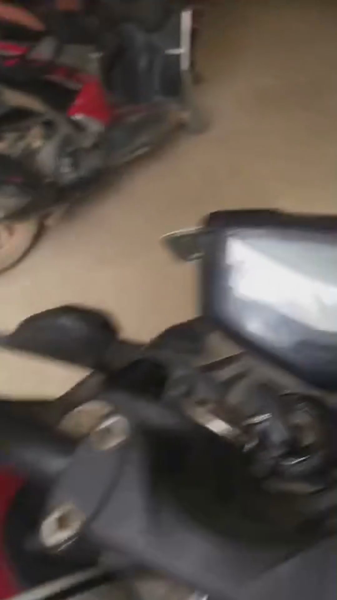 Walk-around video thumbnail