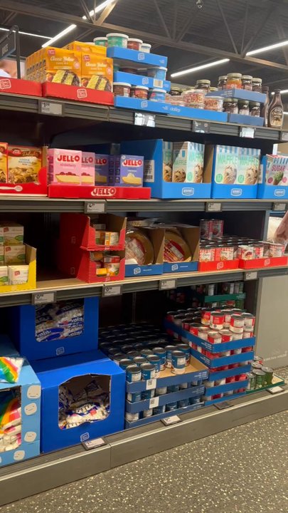 ALDI - Baked goods area - Grocery Near Me - Columbus, Ohio