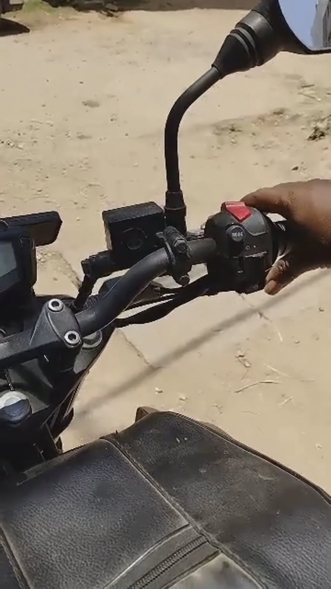 Walk-around video thumbnail