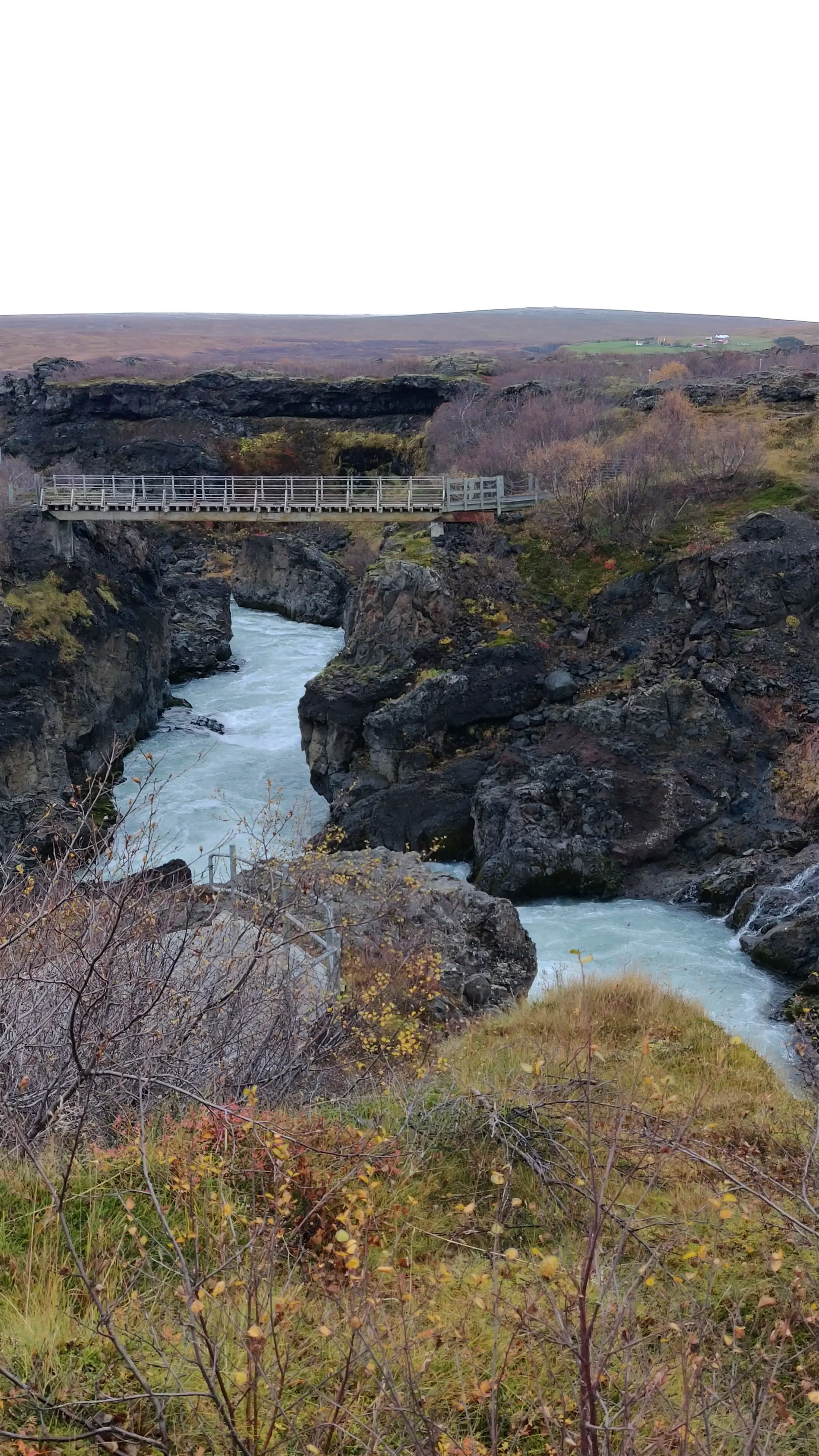 Barnafossar, Möðruvallavegur