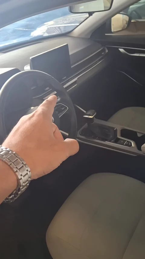 جيلي امجراند GS 2023