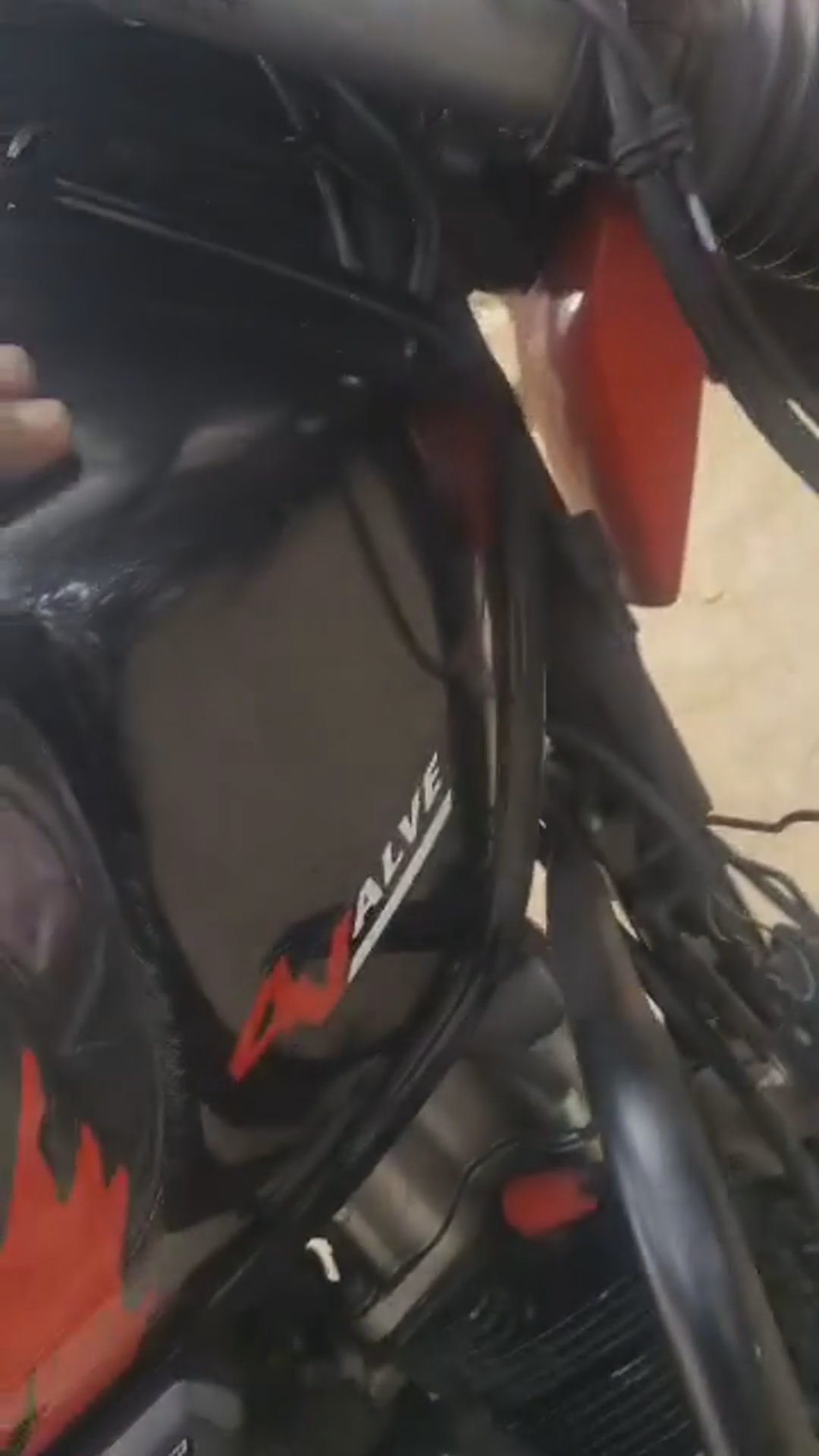 Walk-around video thumbnail