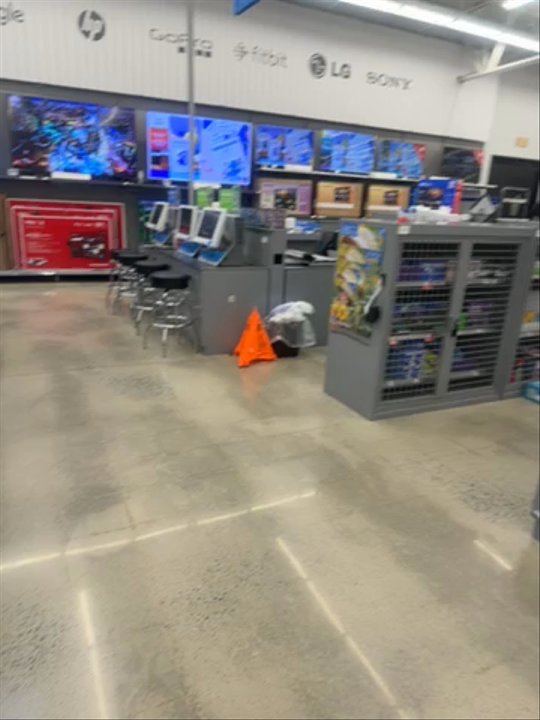 Walmart Supercenter - Emptiness in Wal Mart when you need help! - Department Stores Near Me - Kannapolis, North Carolina