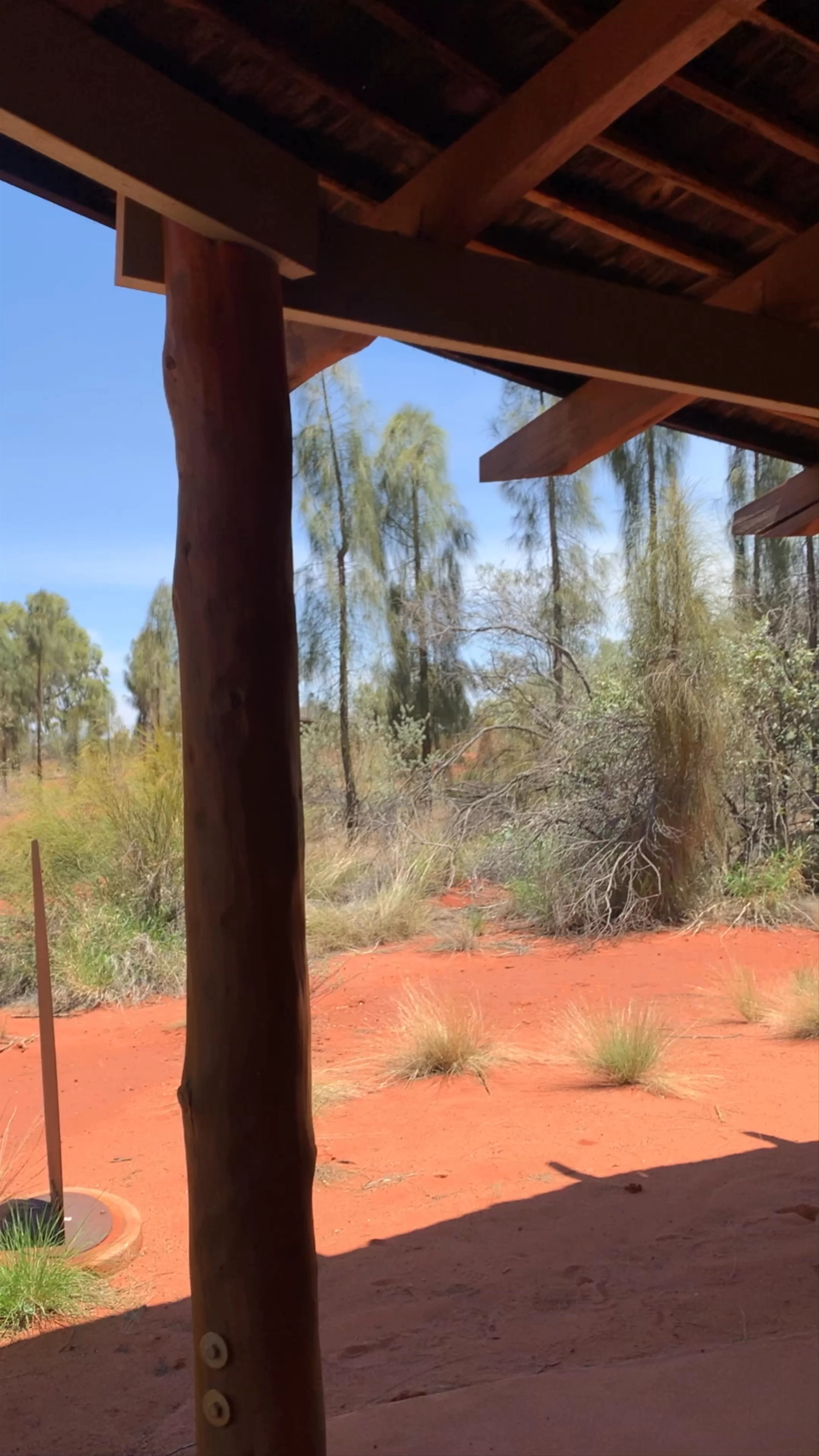 Uluṟu-Kata Tjuṯa Cultural Centre