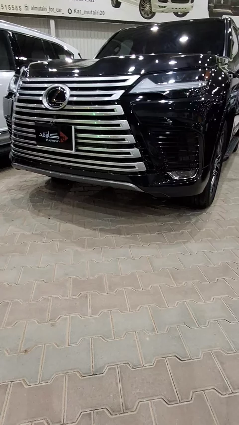 لكزس LX600 BB 2024