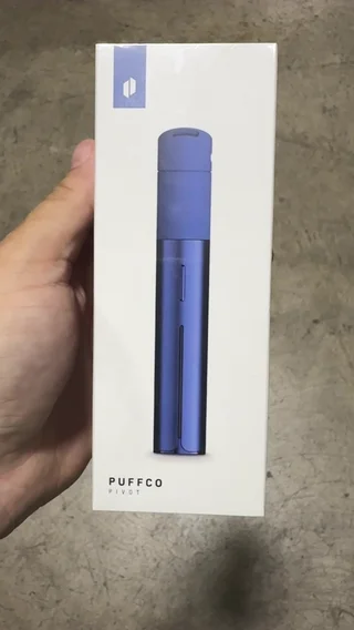 Preview pic of Puffco pivot Sapphire 👉 brand new