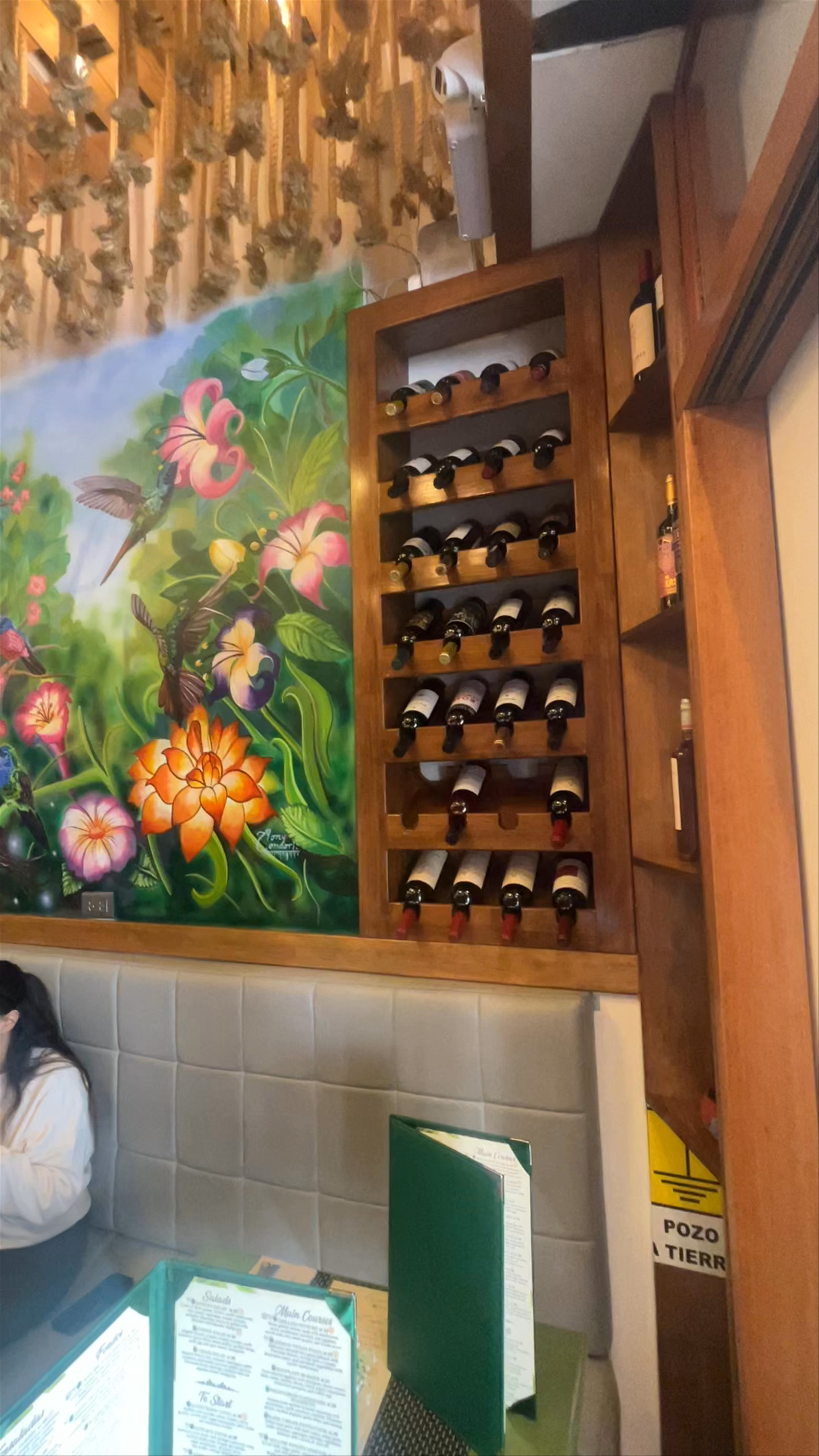 El Jardin - Healthy Food And Coffee