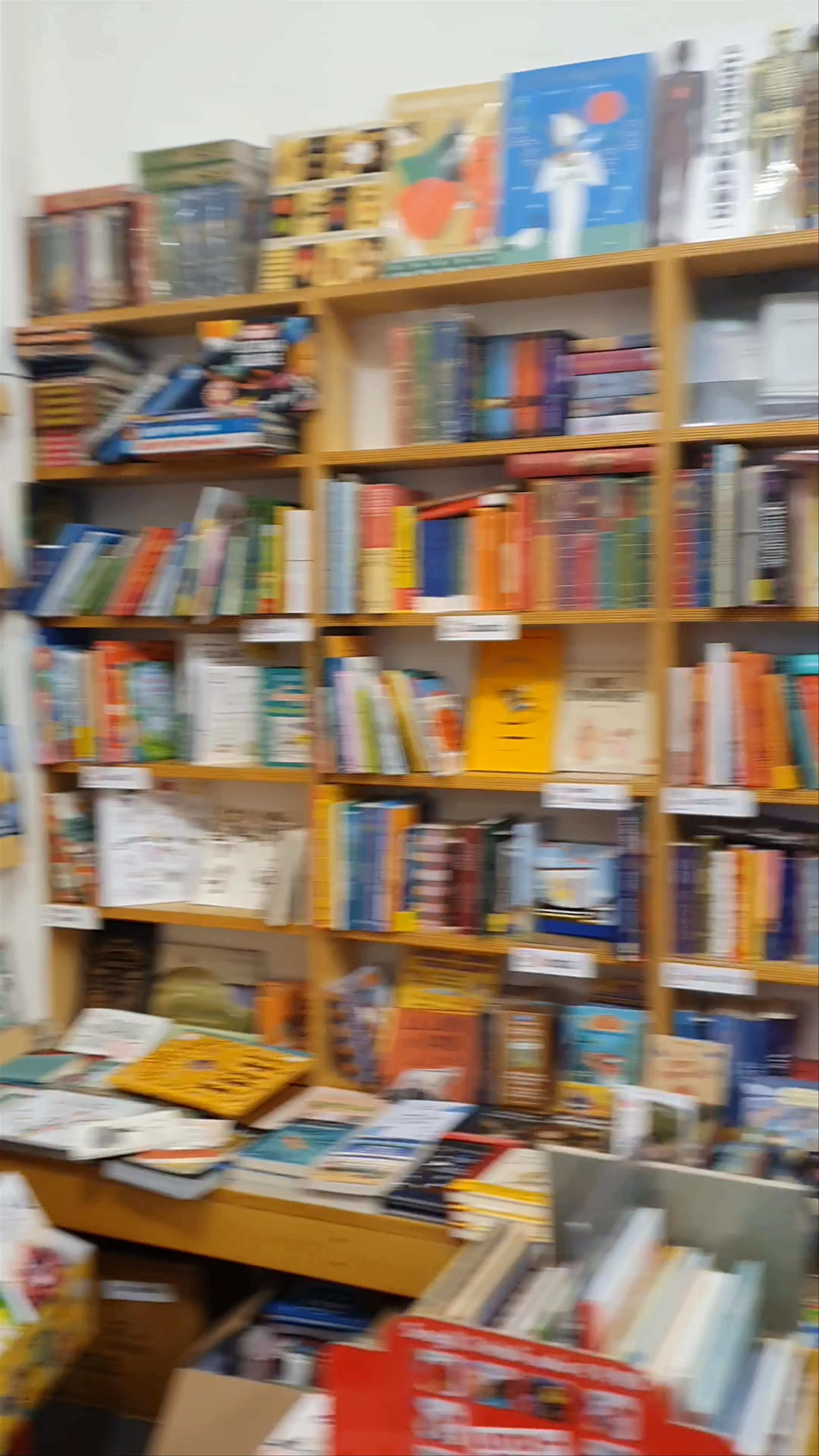 TOMO Libreria Caffè