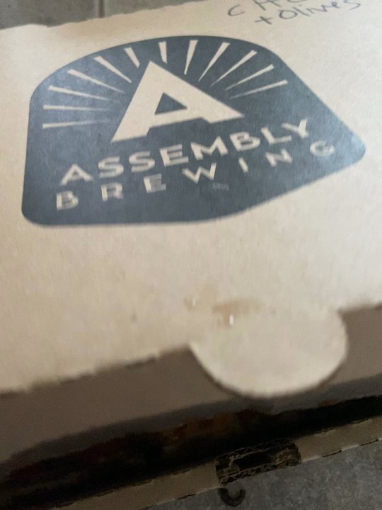 Assembly Brewing - Cheese pizza with black olives! So delicious! - Pizza Near Me - Portland, Oregon