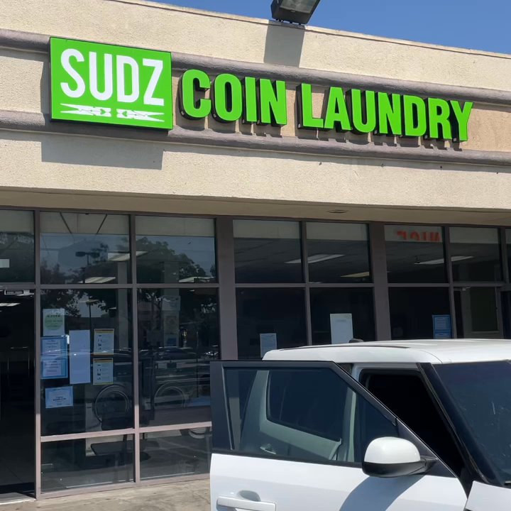 Sudz Laundry House - Walking in - Laundromat Near Me - Pico Rivera, California