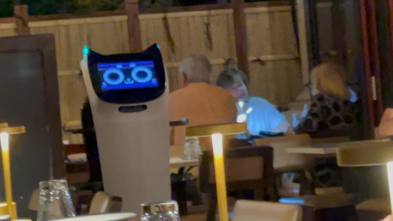 The Sea - The robot - Sushi Bars Near Me - Delray Beach, Florida