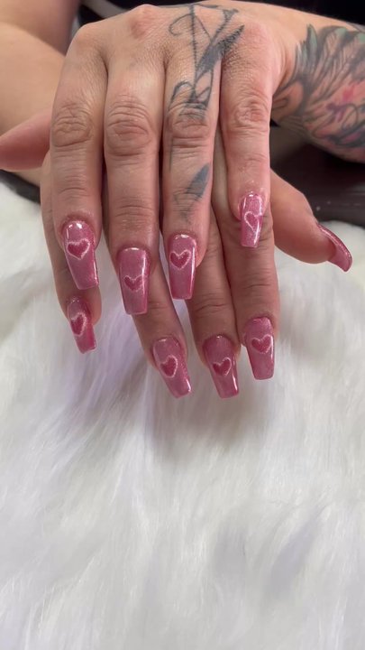 Hollywood Nails - Cateye hearts! - Nail Salons Near Me - Henderson, Nevada