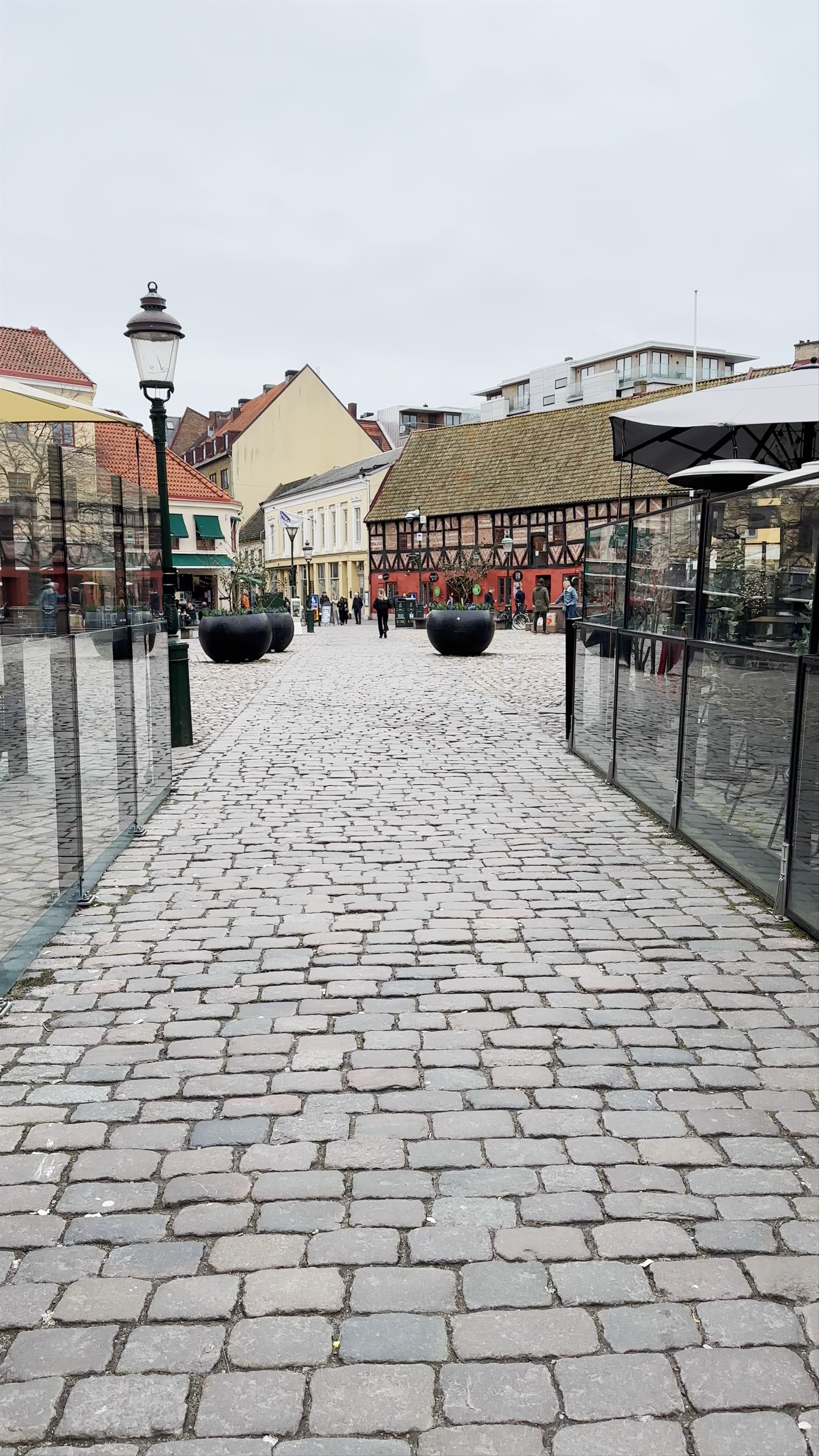 Lilla Torg: Cozy Historic Square in Malmö, Sweden