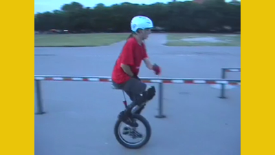 250