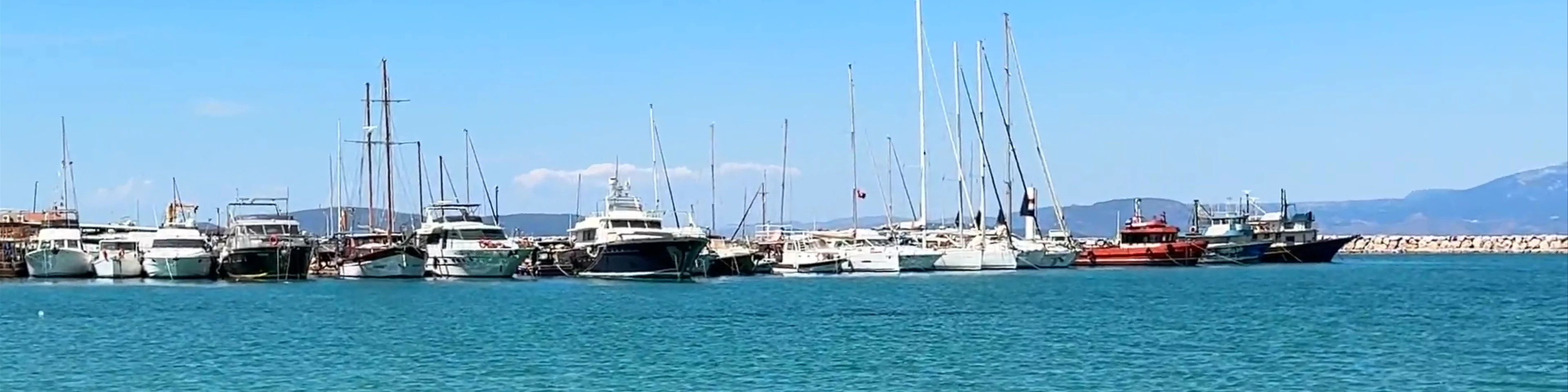 Çeşme, Ilıca Yıldızburnu küçük halk plajı.