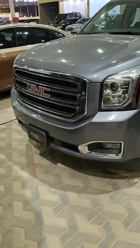 GMC Yukon SLE 2019