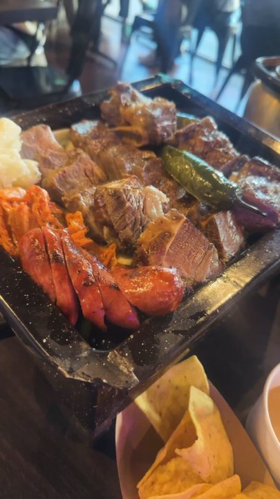 Asado Pocha - Latin American Near Me - Los Angeles, California